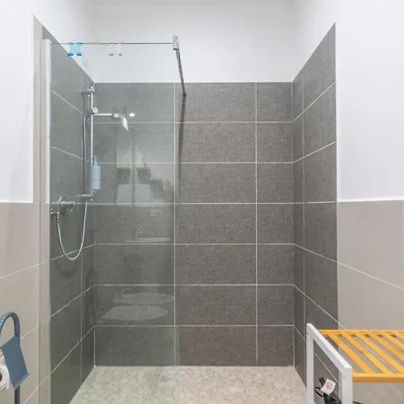 Brorent Dream 2 Guest house *